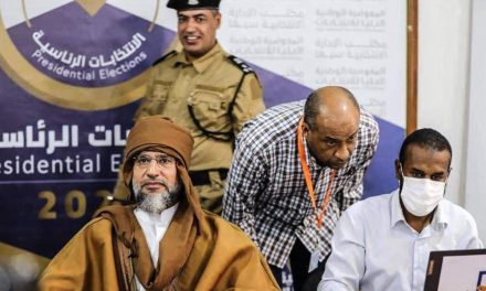 Seif Al-Islam fils de l’ancien dirigeant libyen Mouammar Kadhafi réintègre la course pour la présidentielle