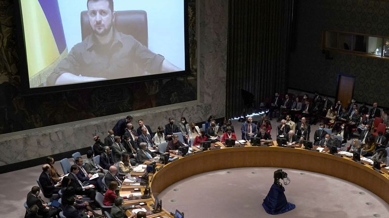 Guerre en Ukraine : devant le Conseil de sécurité, Zelensky demande les Nations Unis à agir immédiatement