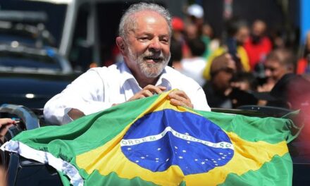 Brésil : Lula remporte la présidentielle face à Bolsonaro