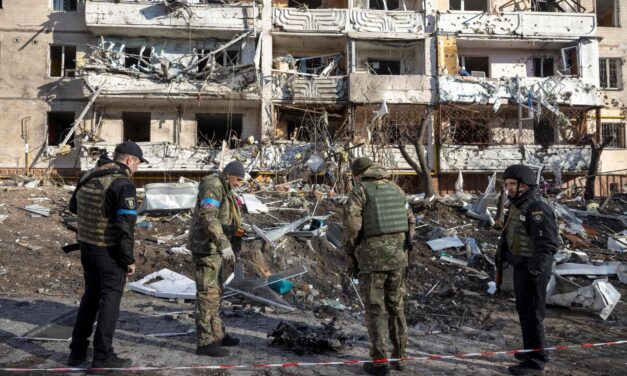Ukraine: au moins 30 morts et 75 blessés dans la frappe russe sur un immeuble de Dnipro