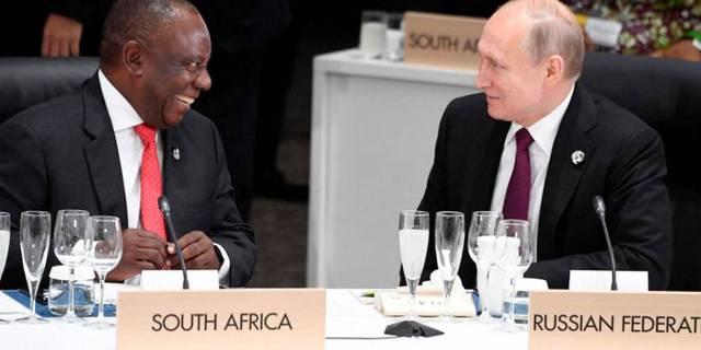 L’Afrique du Sud sous pression face au mandat d’arrêt contre Poutine…