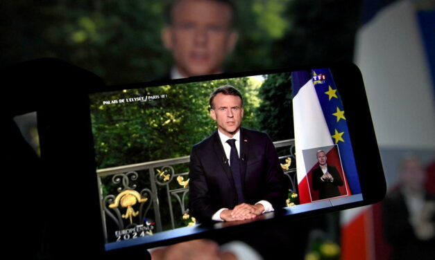 Dissolution de l’Assemblée nationale : le coup de poker audacieux du président français