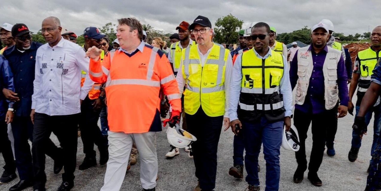 Le Premier ministre visite le chantier du pont de Tanènè en Guinée