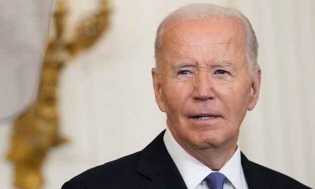 Joe Biden Met Son Veto à l&rsquo;Acquisition de U.S. Steel par Nippon Steel pour Protéger la Sécurité Nationale