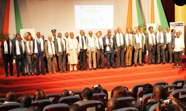 CÔTE D’IVOIRE – Éducation et Numérique : Un Appel à l&rsquo;Action pour Former les Citoyens de Demain