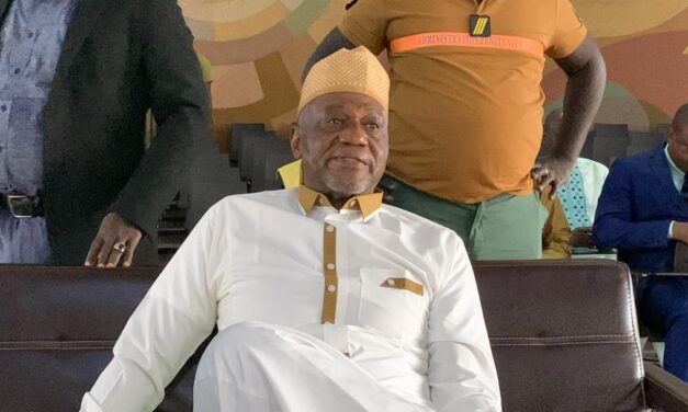 Santé fragile et procès à rallonge : Damaro Camara à bout de souffle