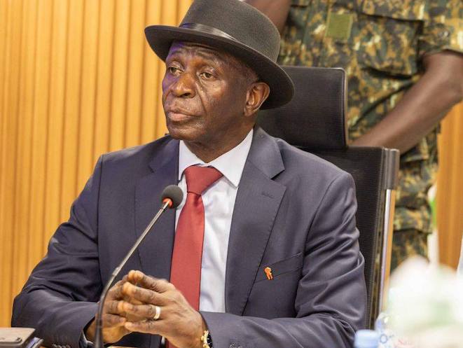 Guinée : Le ministre Kalil Condé met en garde contre les demandes illégales pour les extraits de naissance