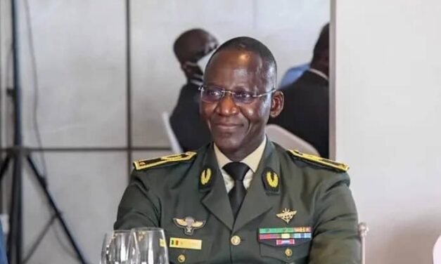 Sénégal : le général Mbaye Cissé promu au grade de « général d’armée »