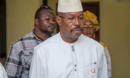 Guinée : Ousmane Kaba dépose sa candidature à la présidentielle du 28 décembre 2025