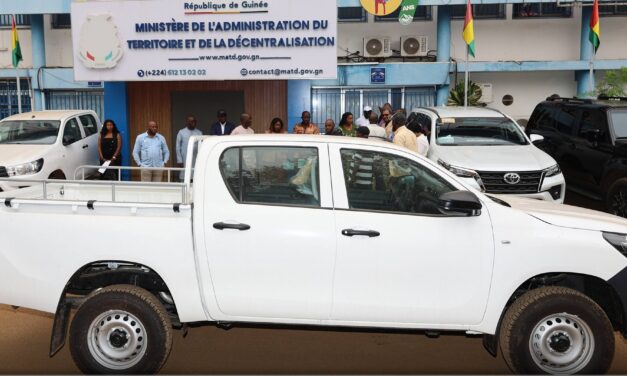 Guinée : le MATD renforce ses capacités opérationnelles avec la remise de nouveaux véhicules de service