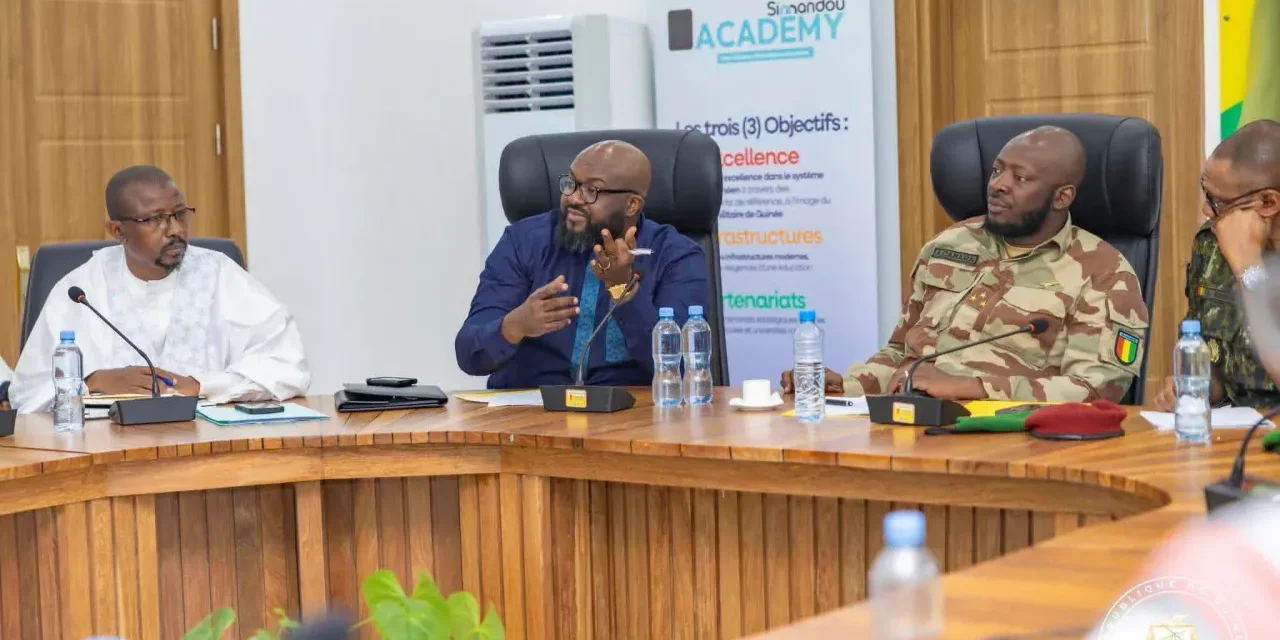 Guinée : après la démission du Premier ministre, l’État assure la continuité de l’action gouvernementale