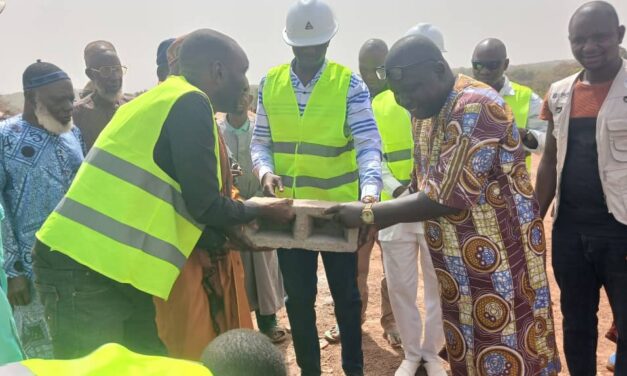 Mandiana : la jeunesse de Fralako lance la construction d’un complexe scolaire sur fonds propres