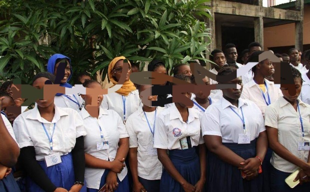 Boké : cinq lycéennes sanctionnées pour la diffusion de vidéos sur les réseaux sociaux