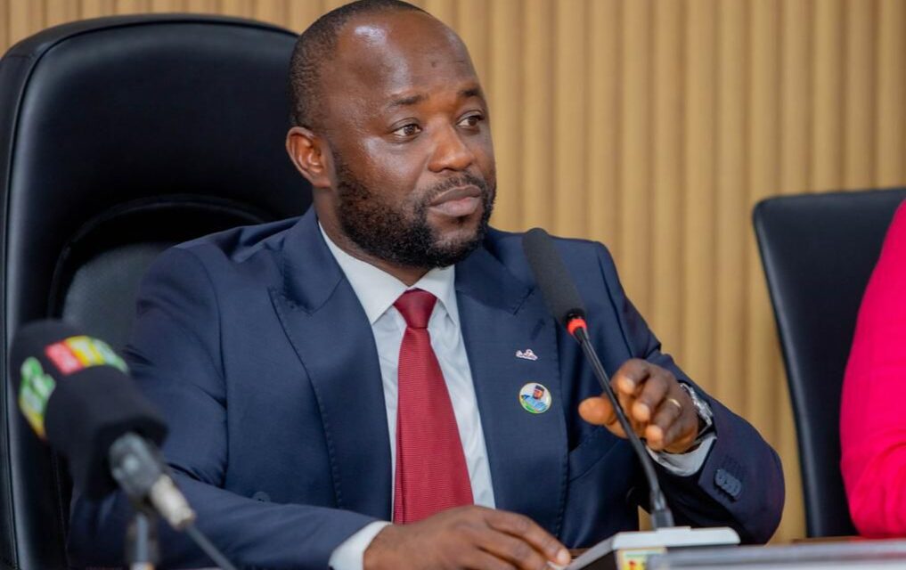 Guinée : les salaires de 652 agents publics provisoirement gelés dans le cadre d’une opération d’assainissement