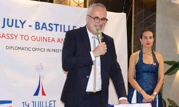 LA FRANCE CÉLÈBRE SA FÊTE NATIONALE À FREETOWN ET CONSOLIDE SON PARTENARIAT STRATÉGIQUE AVEC LA SIERRA LEONE