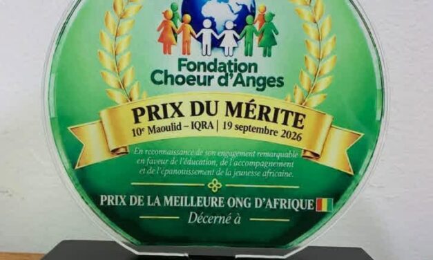FIERTÉ GUINÉENNE : LE PHOENIX INTERNATIONAL CLUB SACRE MEILLEURE ONG DE L’AFRIQUE POUR LA DEUXIÈME FOIS, APRÈS SON PREMIER SACRE EN 2023 A ABIDJAN