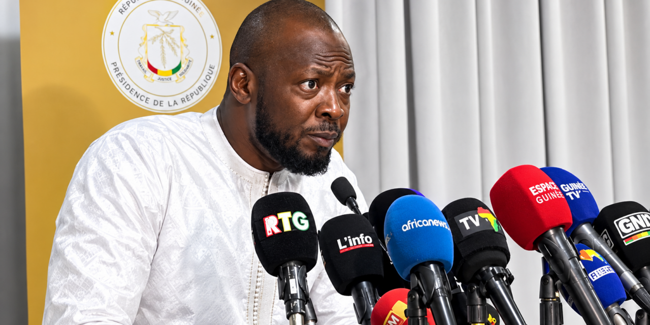 Guinée : grâce présidentielle, évacuations sanitaires et Simandou 2040, Amara Camara clarifie plusieurs dossiers sensibles