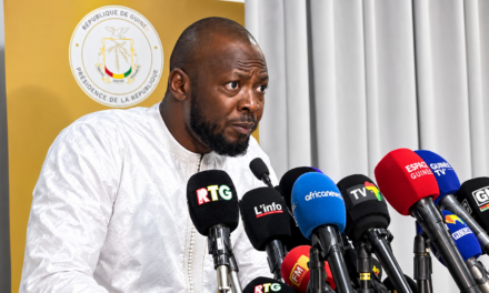Guinée : grâce présidentielle, évacuations sanitaires et Simandou 2040, Amara Camara clarifie plusieurs dossiers sensibles